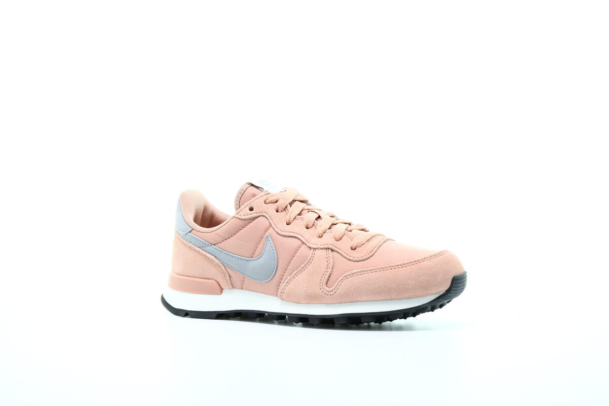 Internationalist nike sale rose